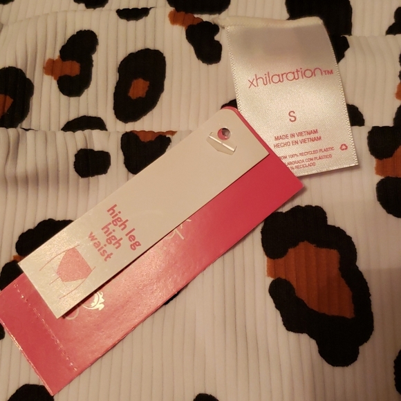 Cheeta Print Bottoms - Picture 3 of 3